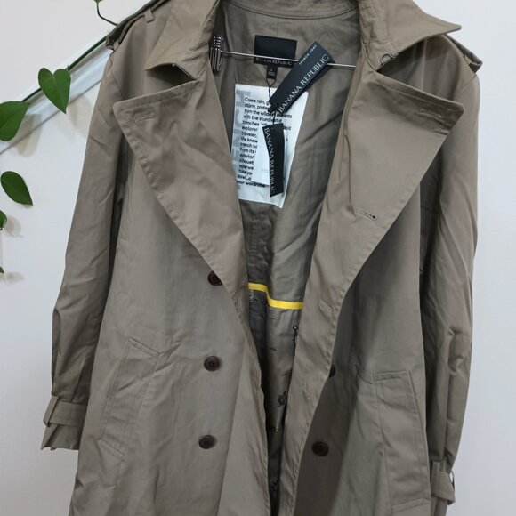 New Banana Republic Classic Water Resistant Trench Coat L - Picture 4 of 5
